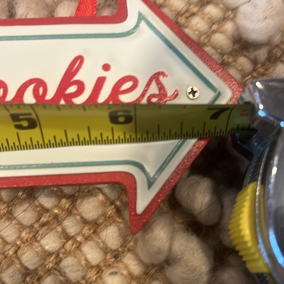 NWT Christmas tree ornament santa arrow 6 in wooden by gallerie 2 - Picture 4 of 5